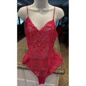 VICTORIA'S SECRET GOLD LABEL M Lace Red Vintage Rose Button‎ Sexy Lingerie Teddy